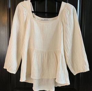 Lightspun Millbrook Puff-Sleeve Peplum Top